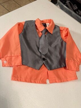 Hudson Jeans Orange Boys Dress Shirt with Black & White Houndstooth Vest